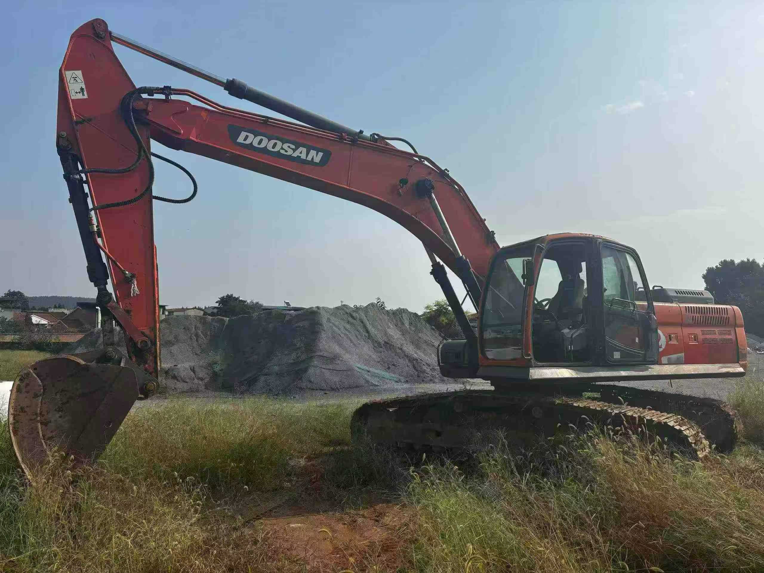 Used Doosan DX60 Excavator 2019 Model / 6
