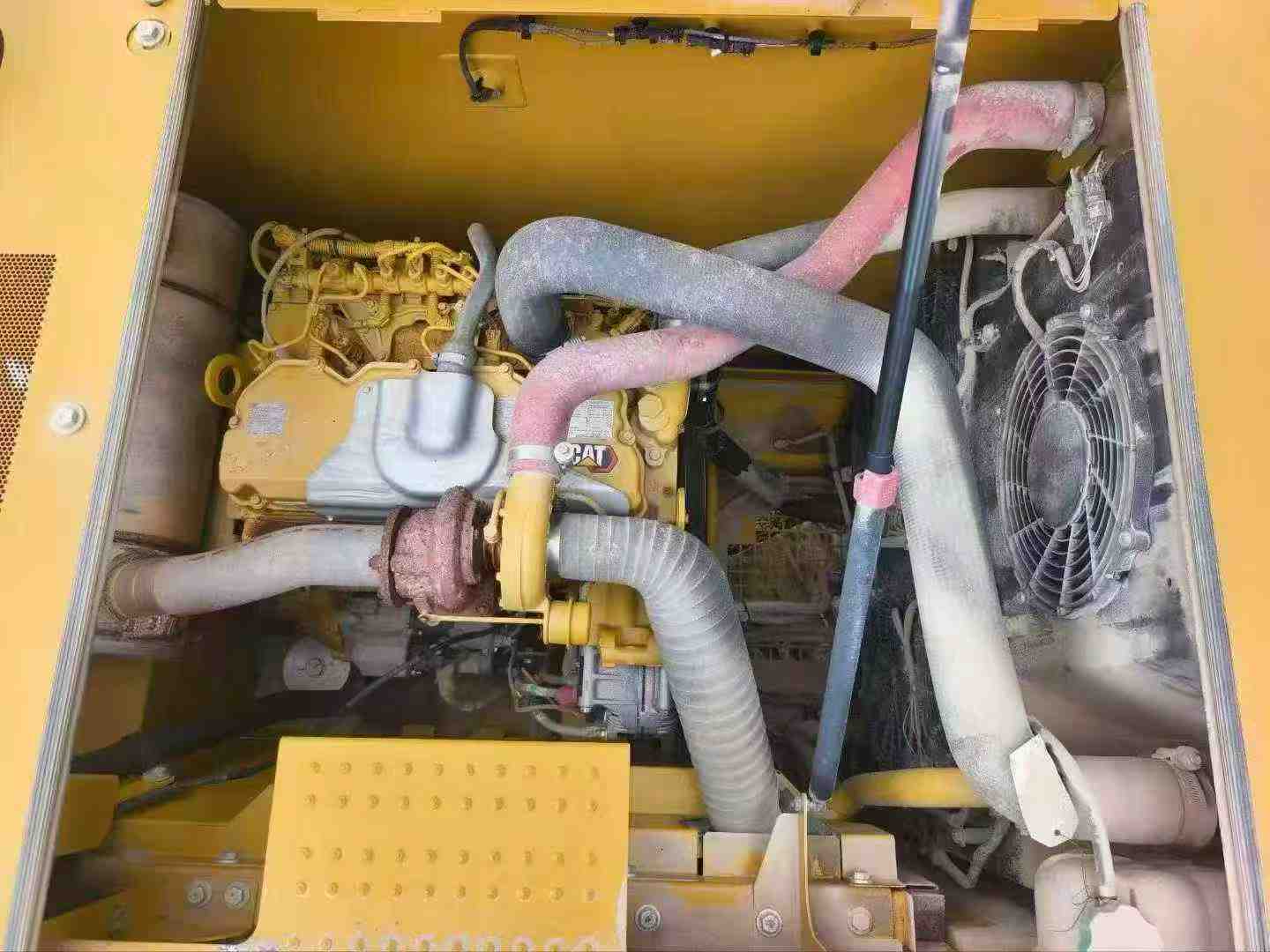 Used Caterpillar 320GC Excavator 2020 Model / 6