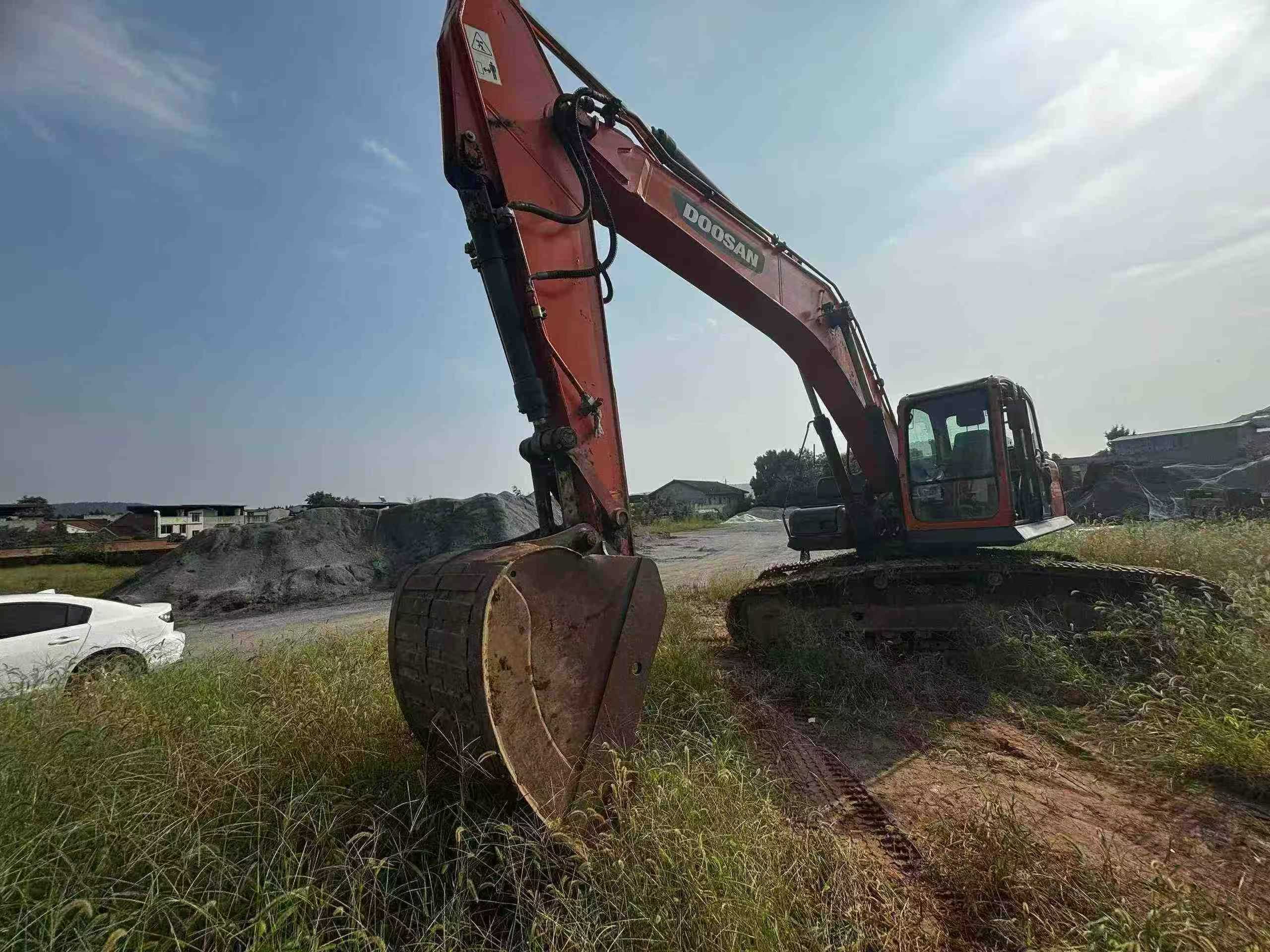 Used Doosan DX60 Excavator 2019 Model / 7