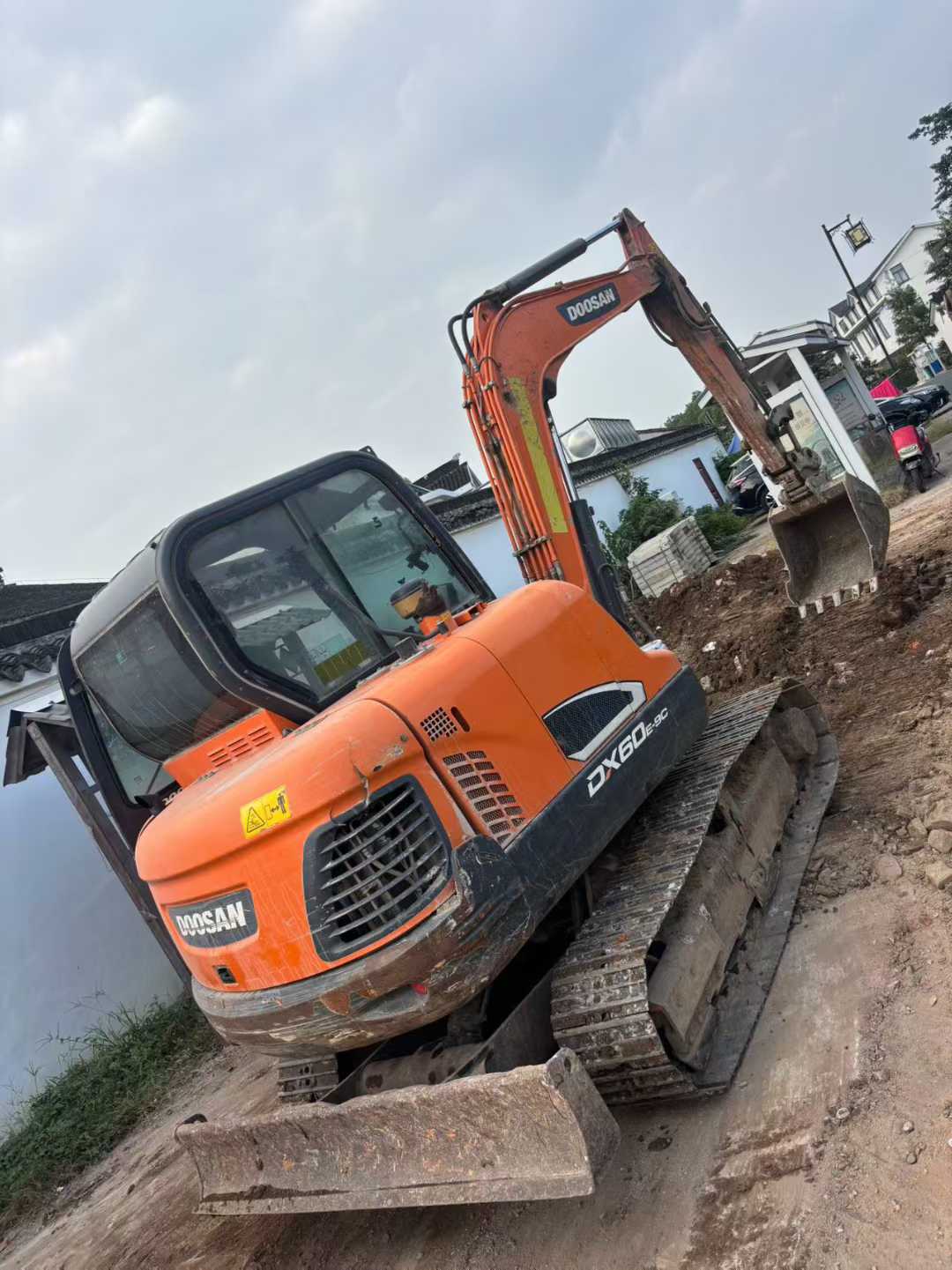 Used Doosan DX60 Excavator 2021 Model / 6