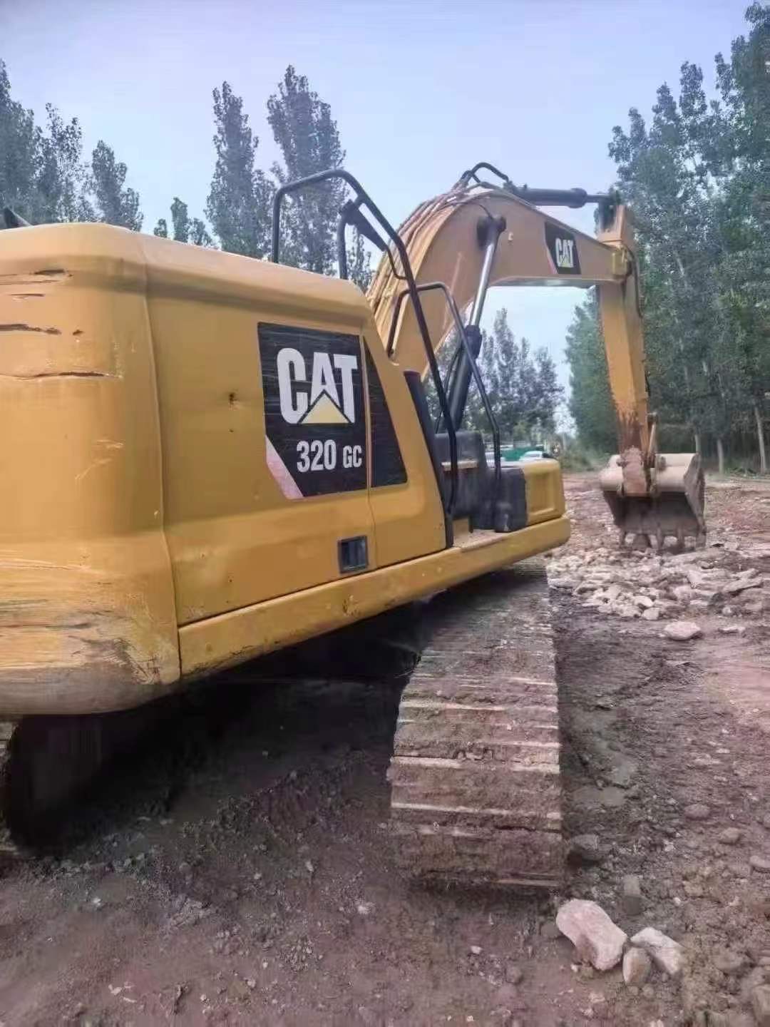 Used Caterpillar 320GC Excavator 2018 Model / 3