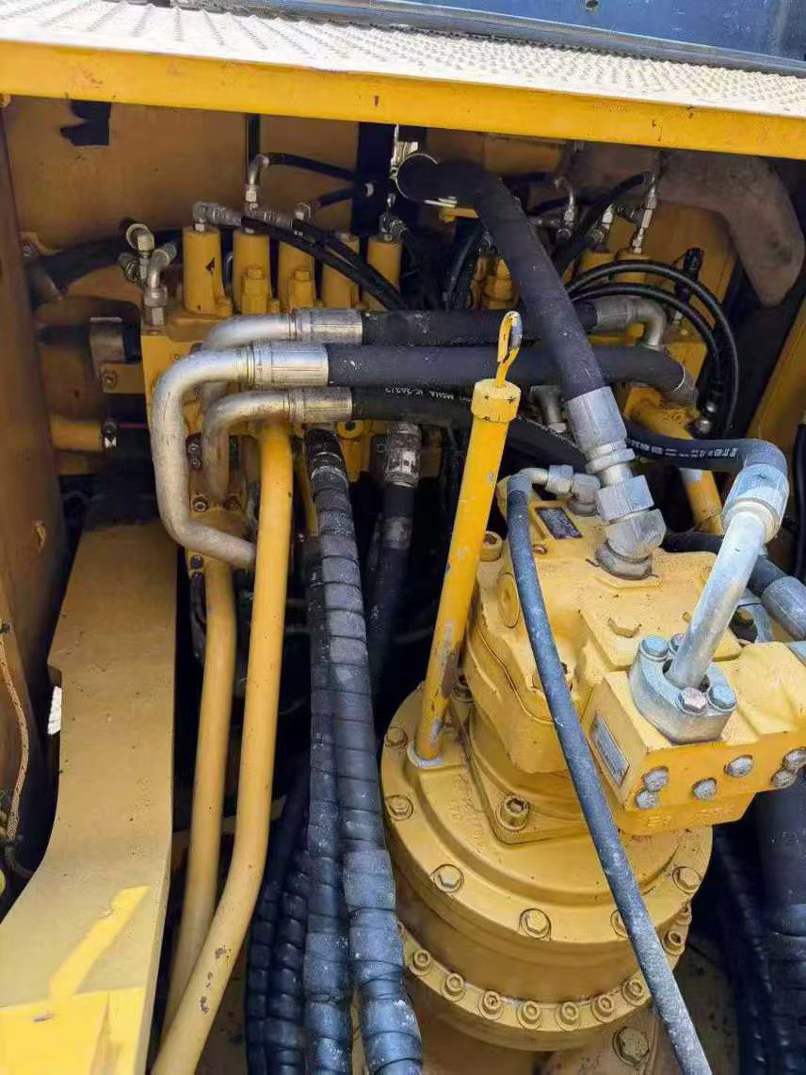 Buy Caterpillar 330L Used Excavator / 4 Used Caterpillar 330L Excavator 2016 Model / 4