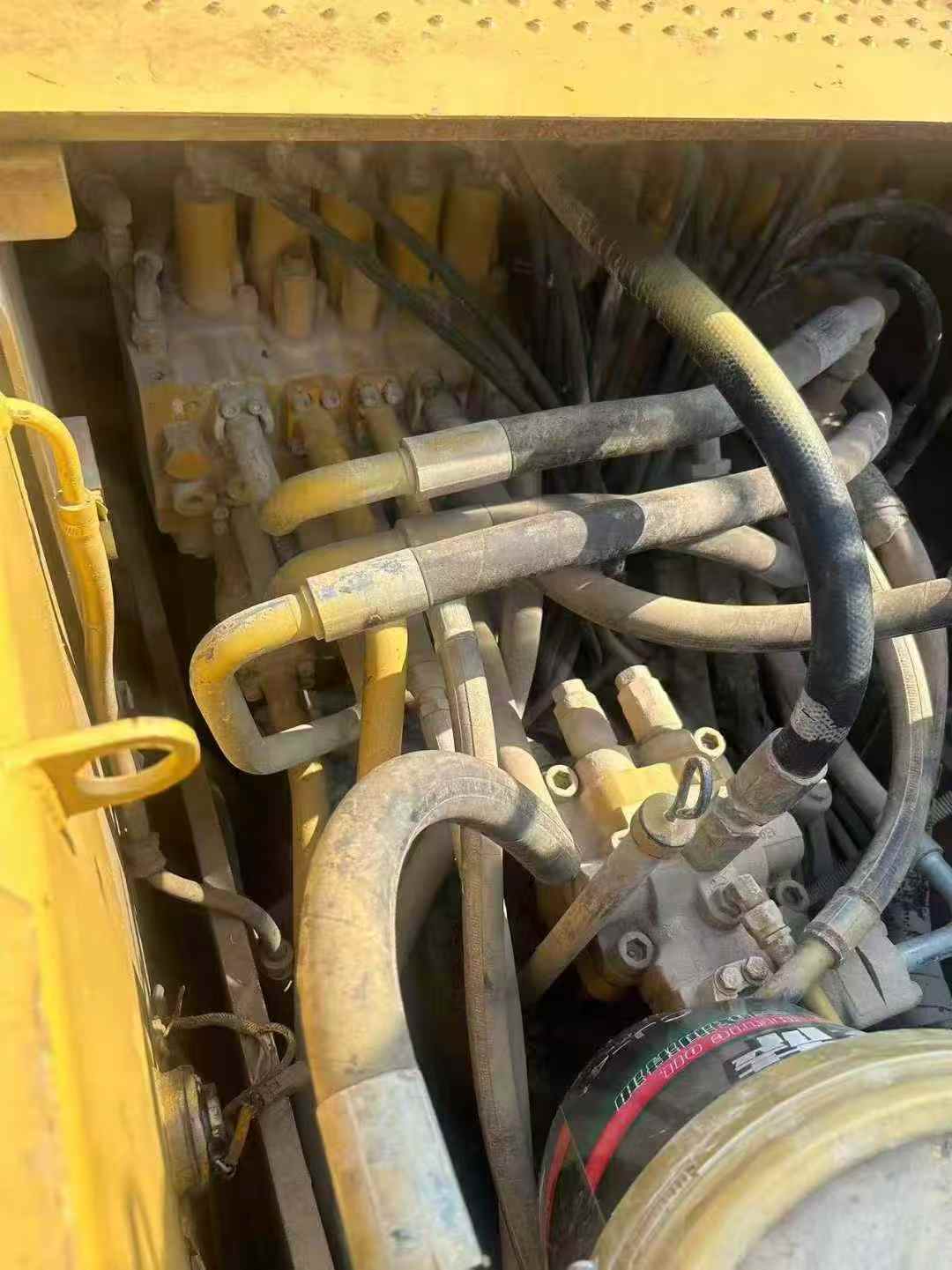 Used Caterpillar 323 Excavator 2014 Model / 2