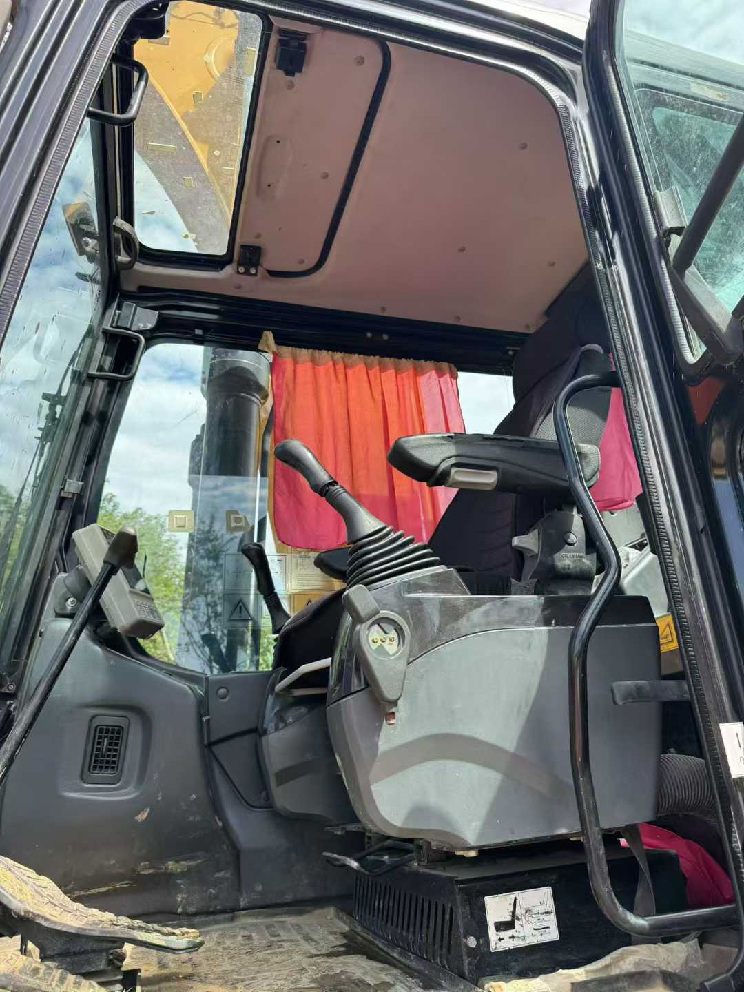 Used Sany SY60 Excavator 2020 Model / 8