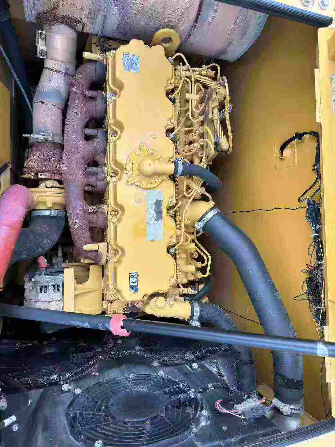 Used Caterpillar 323 Excavator 2016 Model / 3