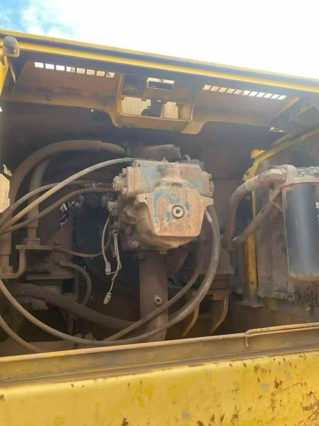 Buy Komatsu PC300 Used Excavator / 4 Used Komatsu PC300 Excavator 2011 Model / 4