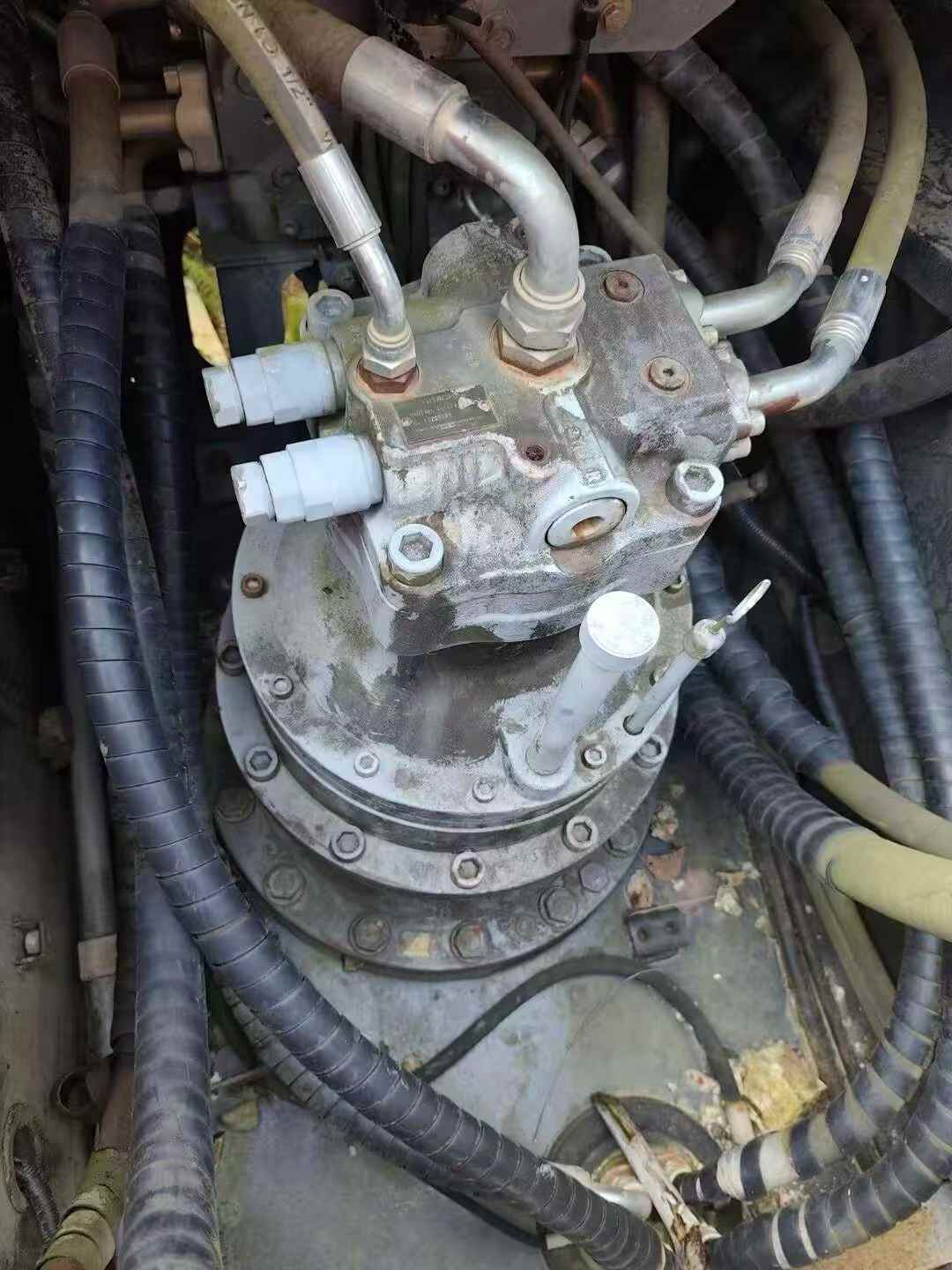 Used Hitachi ZW330 Excavator 2014 Model / 3