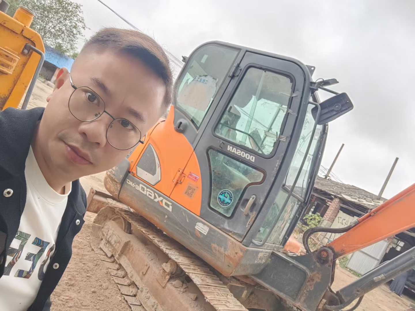 https://assets.gongji58.com/circle/2025-10-19/ibyw6h9z7j1760883724.png?watermark/1/image/a29kbzovL2dqZ2ovd2F0ZXJtYXJrL3dqLnBuZw/gravity/South/dx/0/dy/200/wst/2/ws/1|imageView2/0/w/1024/interlace/1