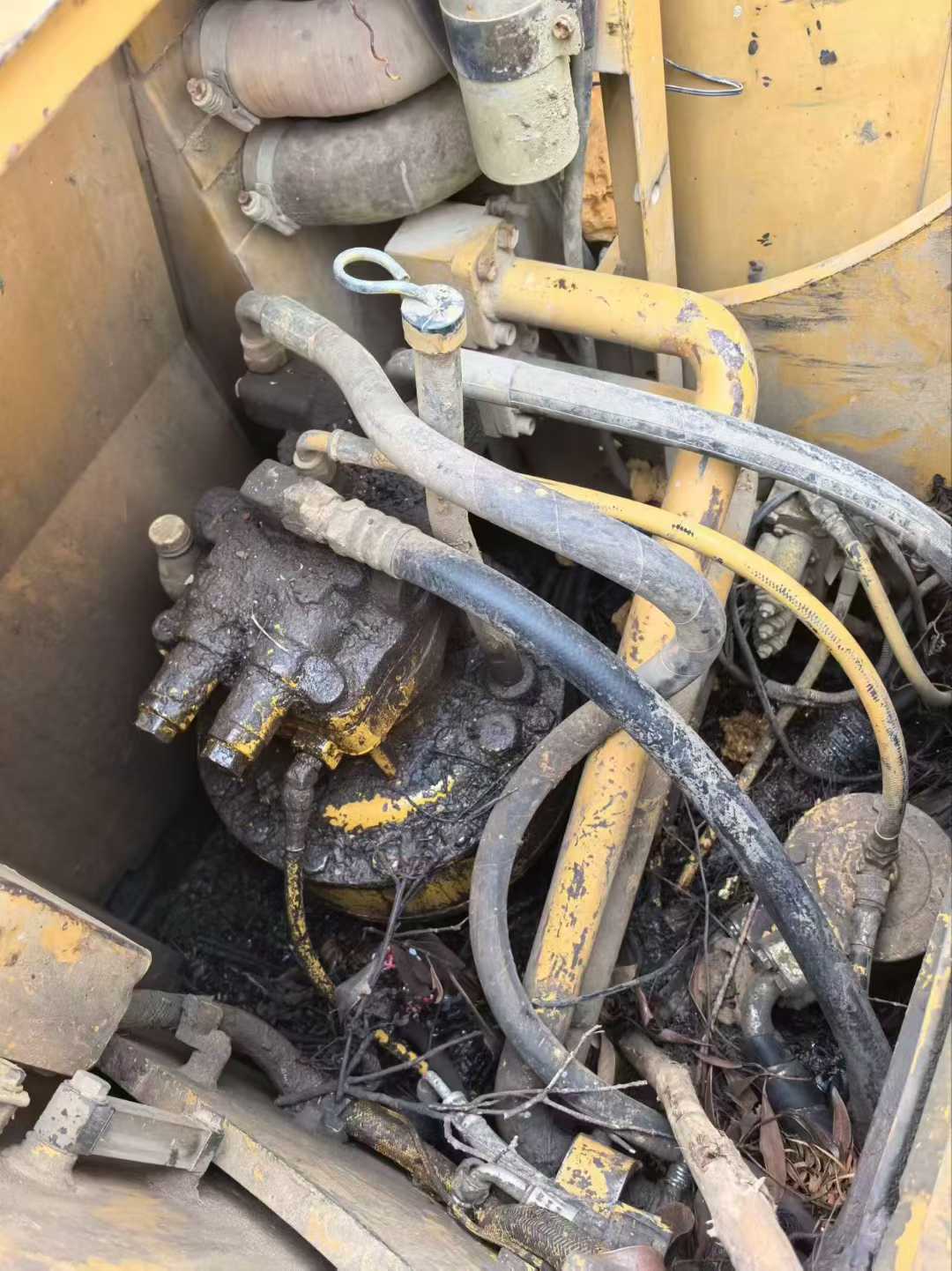 Buy Caterpillar 320CU Used Excavator / 3 Used Caterpillar 320CU Excavator 2016 Model / 3