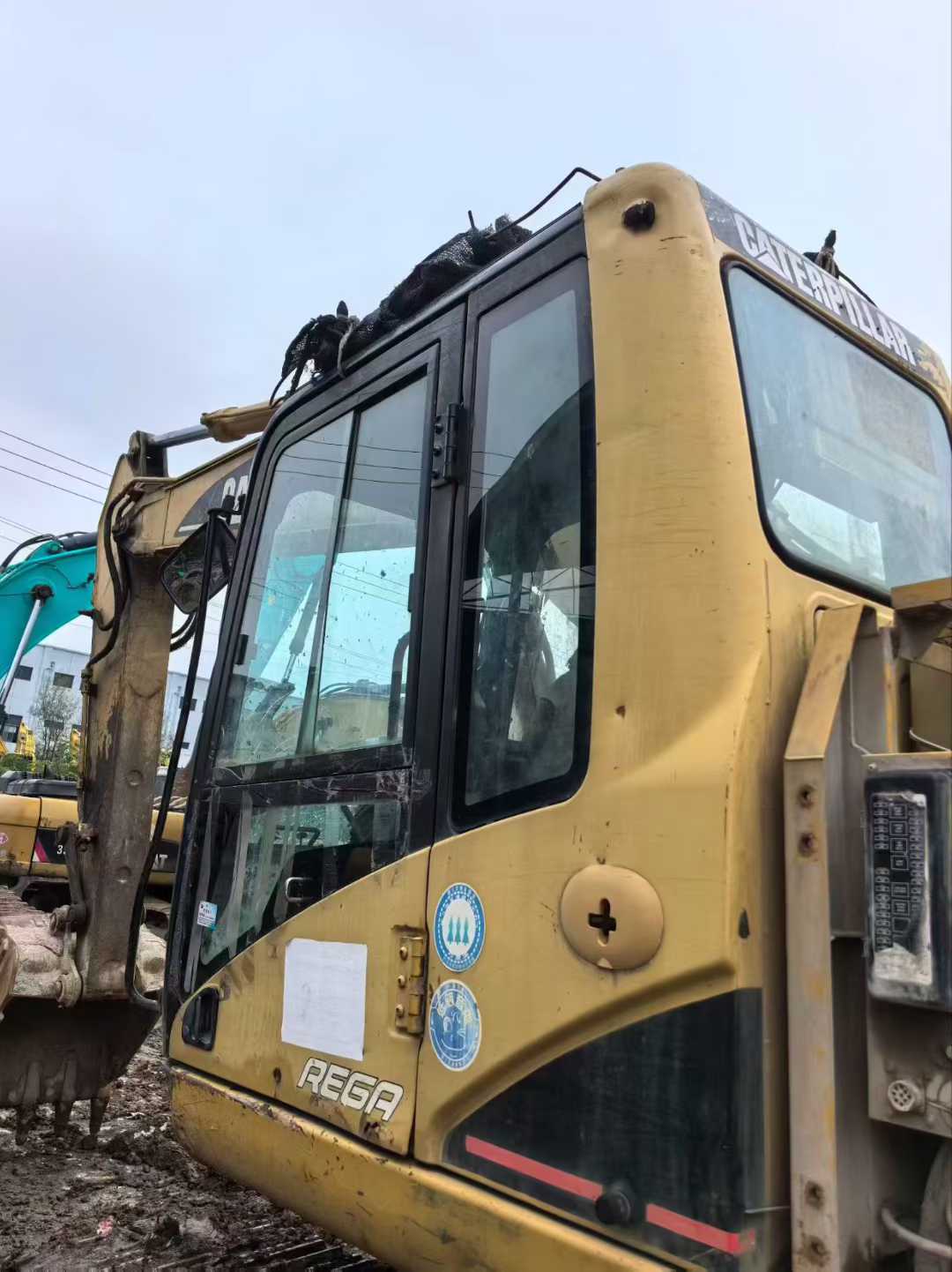 Buy Caterpillar 320CU Used Excavator / 2 Used Caterpillar 320CU Excavator 2016 Model / 2