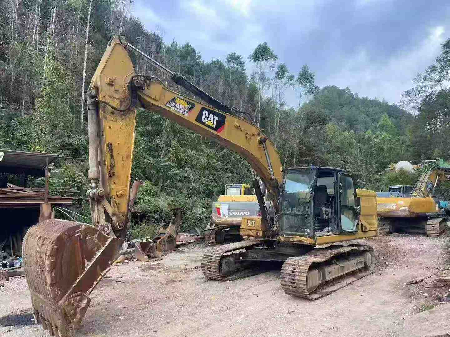 Used Caterpillar 323 Excavator 2019 Model / 6