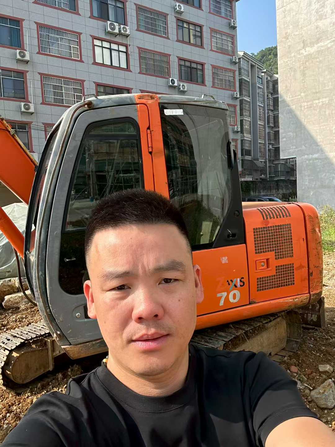 https://assets.gongji58.com/circle/2025-10-21/tif998gqil1761042846.png?watermark/1/image/a29kbzovL2dqZ2ovd2F0ZXJtYXJrL3dqLnBuZw/gravity/South/dx/0/dy/200/wst/2/ws/1|imageView2/0/w/1024/interlace/1