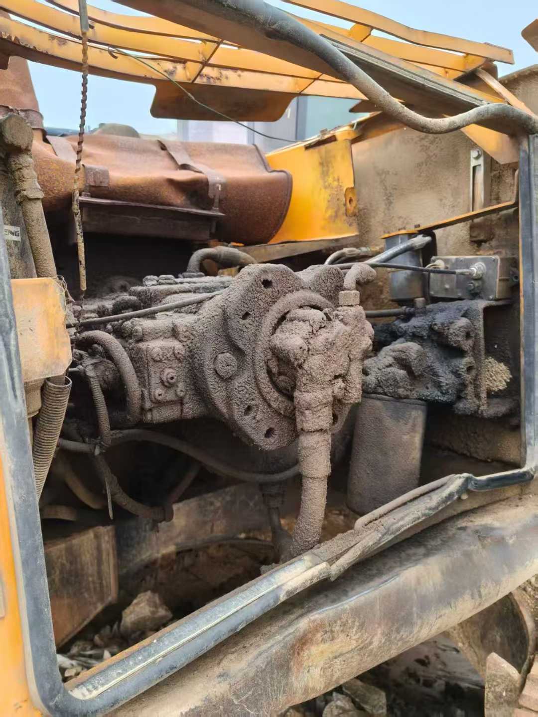 Used Sany SY215W Excavator 2016 Model / 5