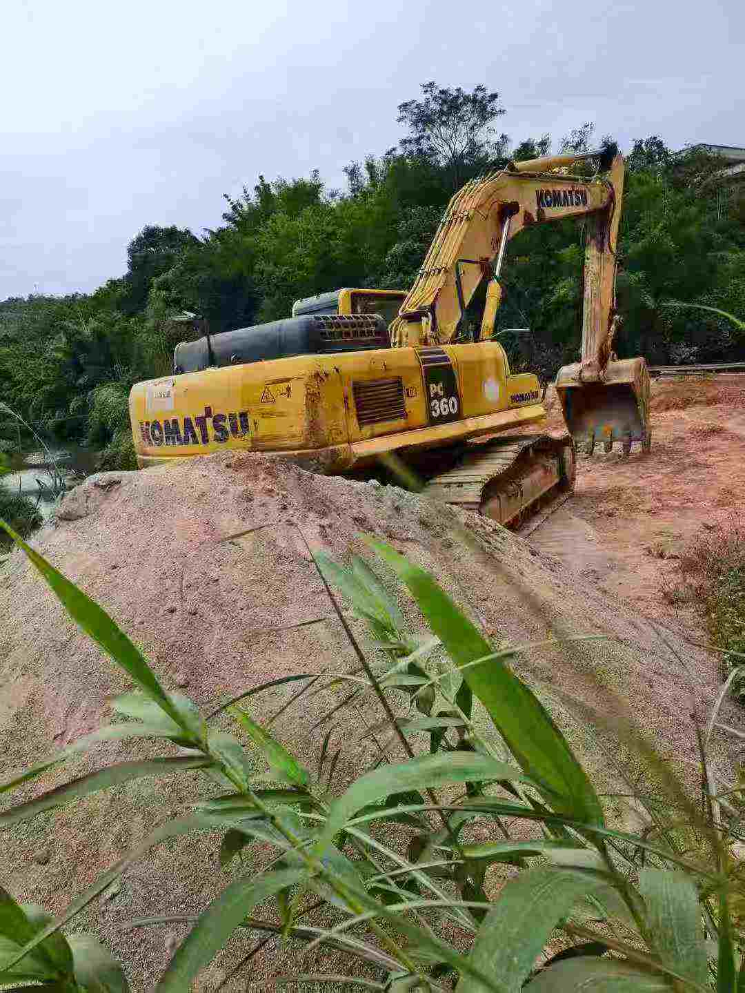 Used Komatsu PC60 Excavator 2016 Model / 3