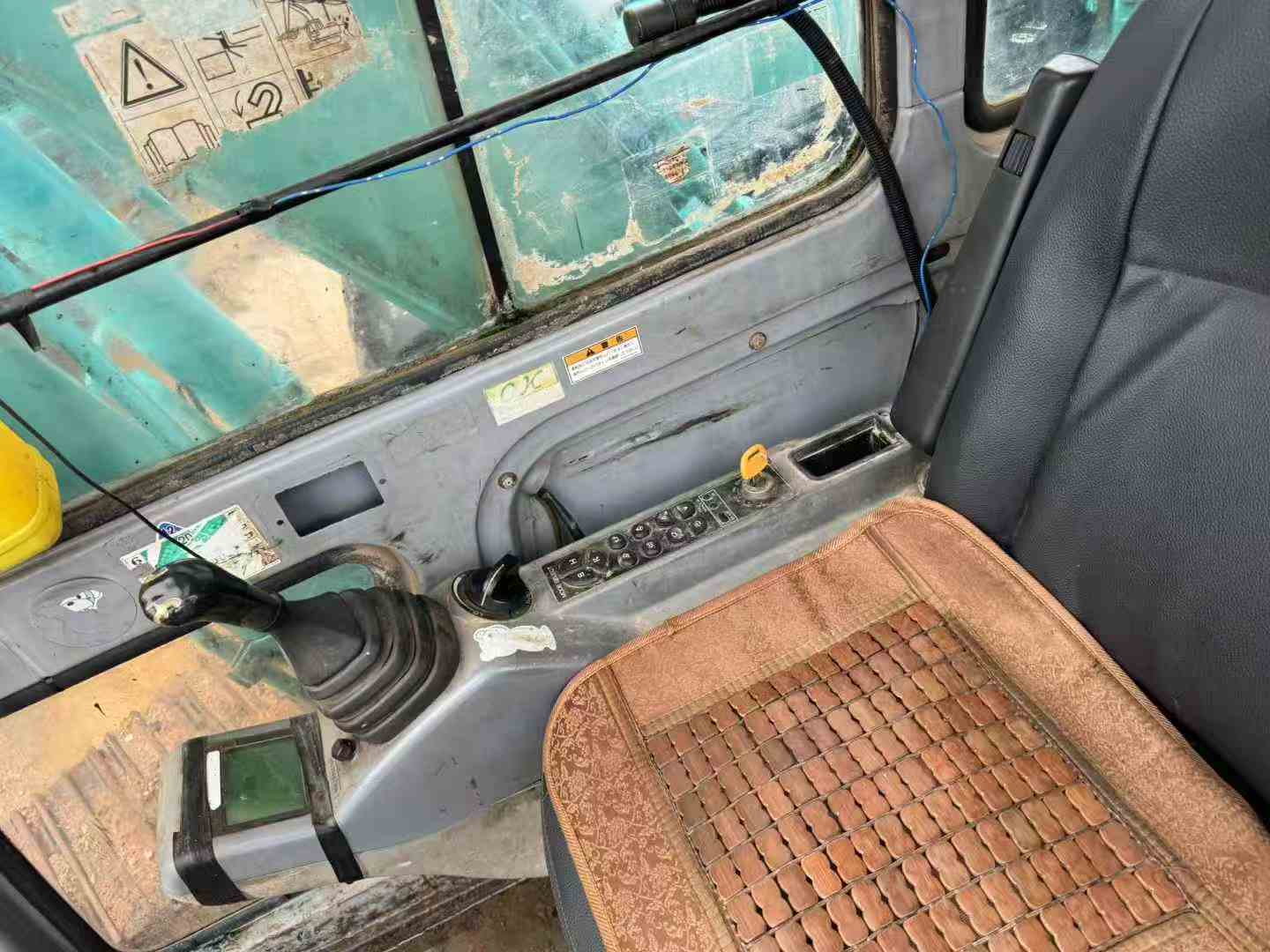 Used Kobelco SK120-5 Excavator 2016 Model / 2