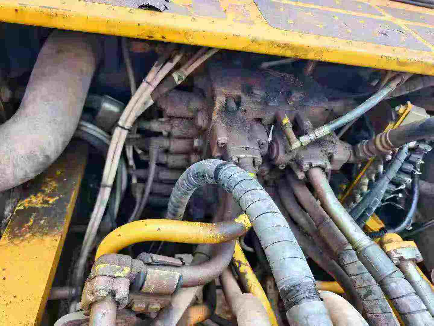 Used Komatsu PC60 Excavator 2016 Model / 4