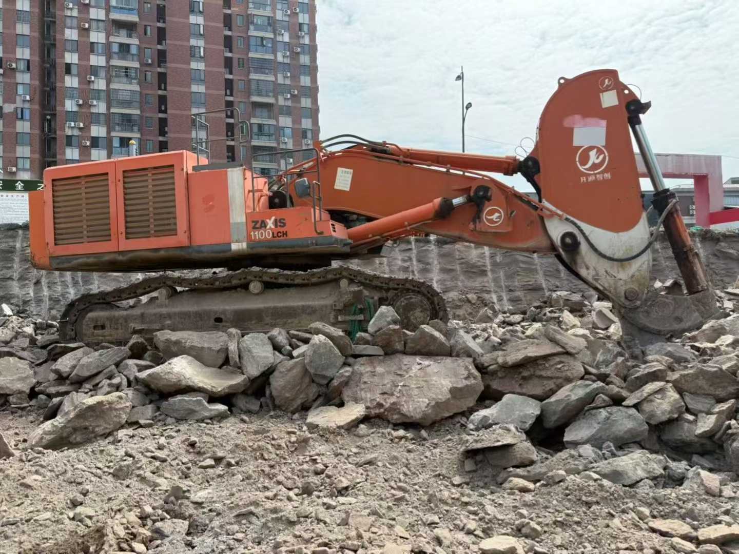 https://assets.gongji58.com/circle/2025-10-23/ud0osstysb1761229507.png?watermark/1/image/a29kbzovL2dqZ2ovd2F0ZXJtYXJrL3dqLnBuZw/gravity/South/dx/0/dy/200/wst/2/ws/1|imageView2/0/w/1024/interlace/1