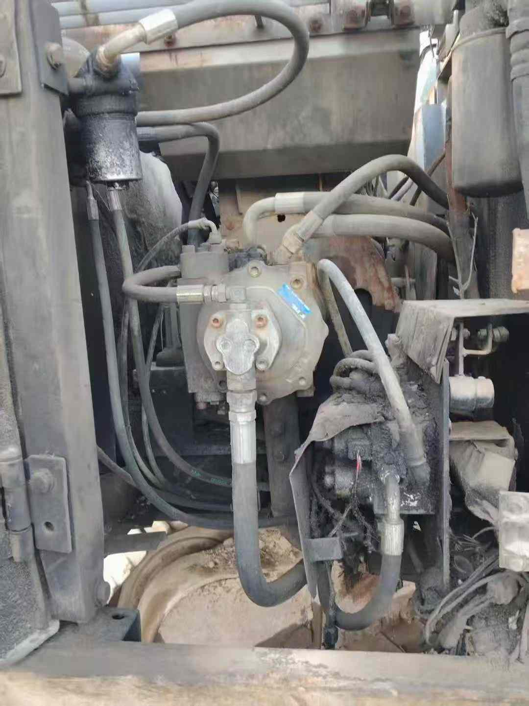 Buy Sumitomo SH120A2 Used Excavator / 4 Used Sumitomo SH120A2 Excavator 2016 Model / 4