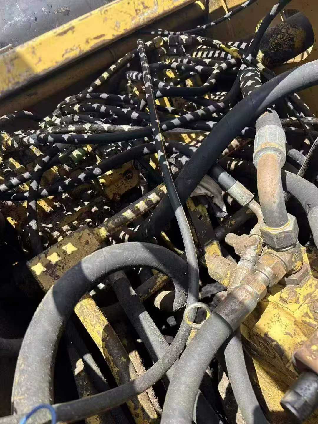 Used Caterpillar 320V2 Excavator 2016 Model / 6