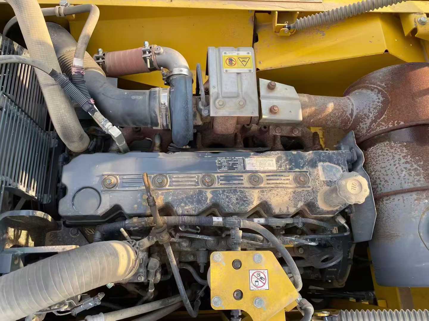 Used Komatsu PC200LC Excavator 2016 Model / 6