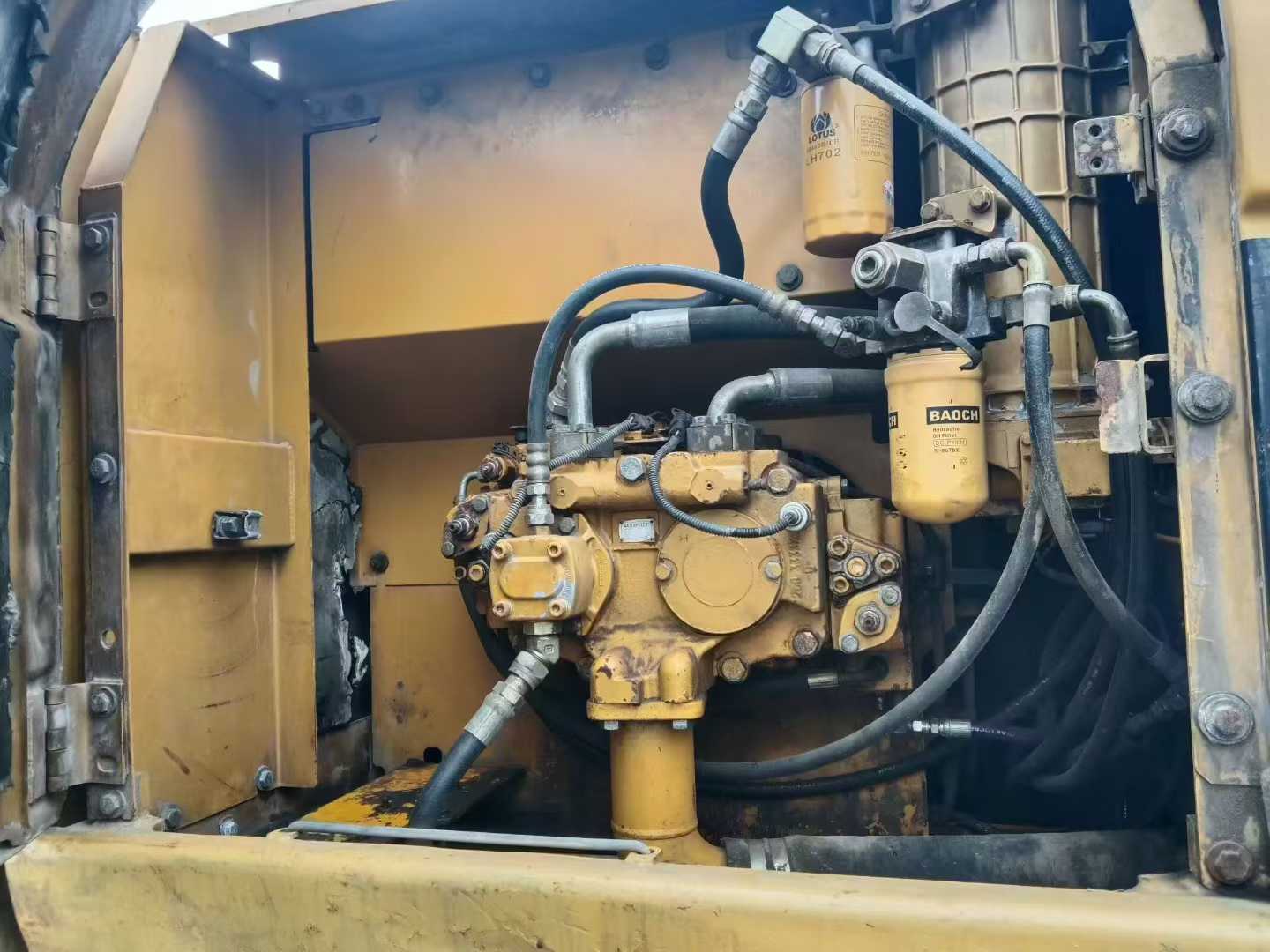 Used Caterpillar 320D Excavator 2016 Model / 2