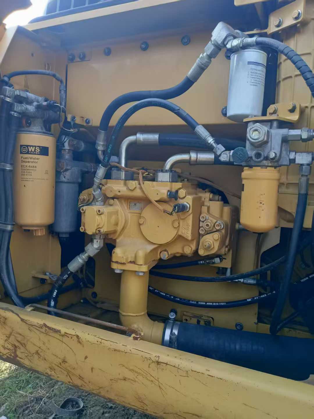 Used Caterpillar 323D2L Excavator 2014 Model / 3