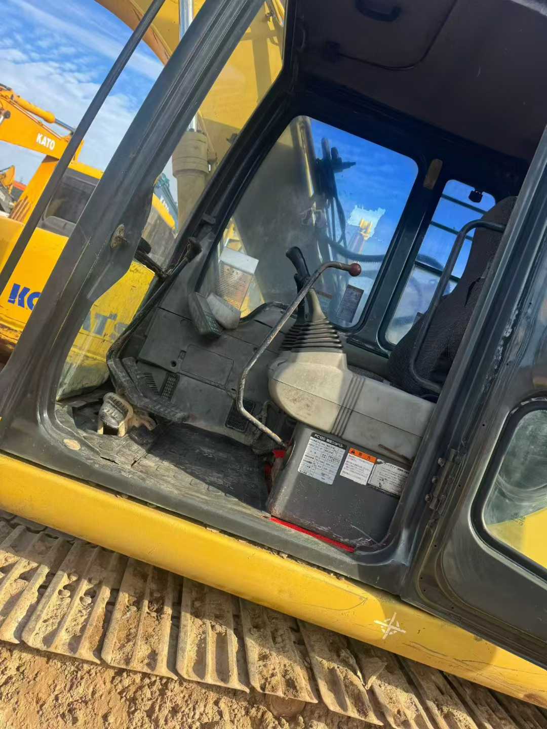 Used Komatsu PC120-6E Excavator 2016 Model / 3