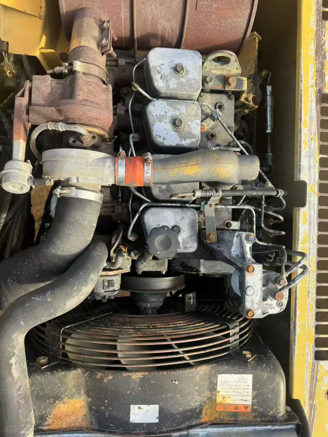 Used Komatsu PC120-6E Excavator 2016 Model / 8