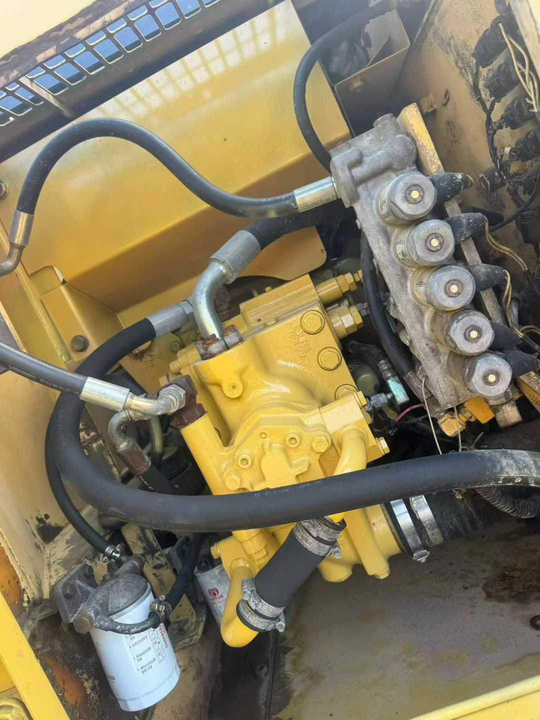 Used Komatsu PC120-6E Excavator 2016 Model / 7