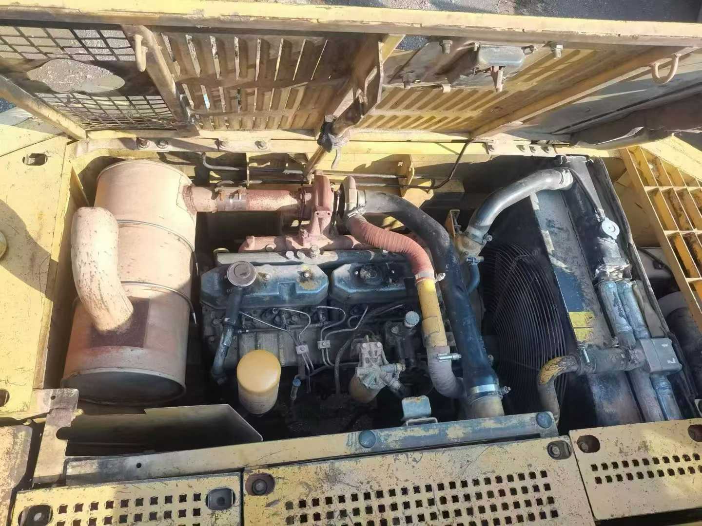 Used Caterpillar 320CU Excavator 2016 Model / 3