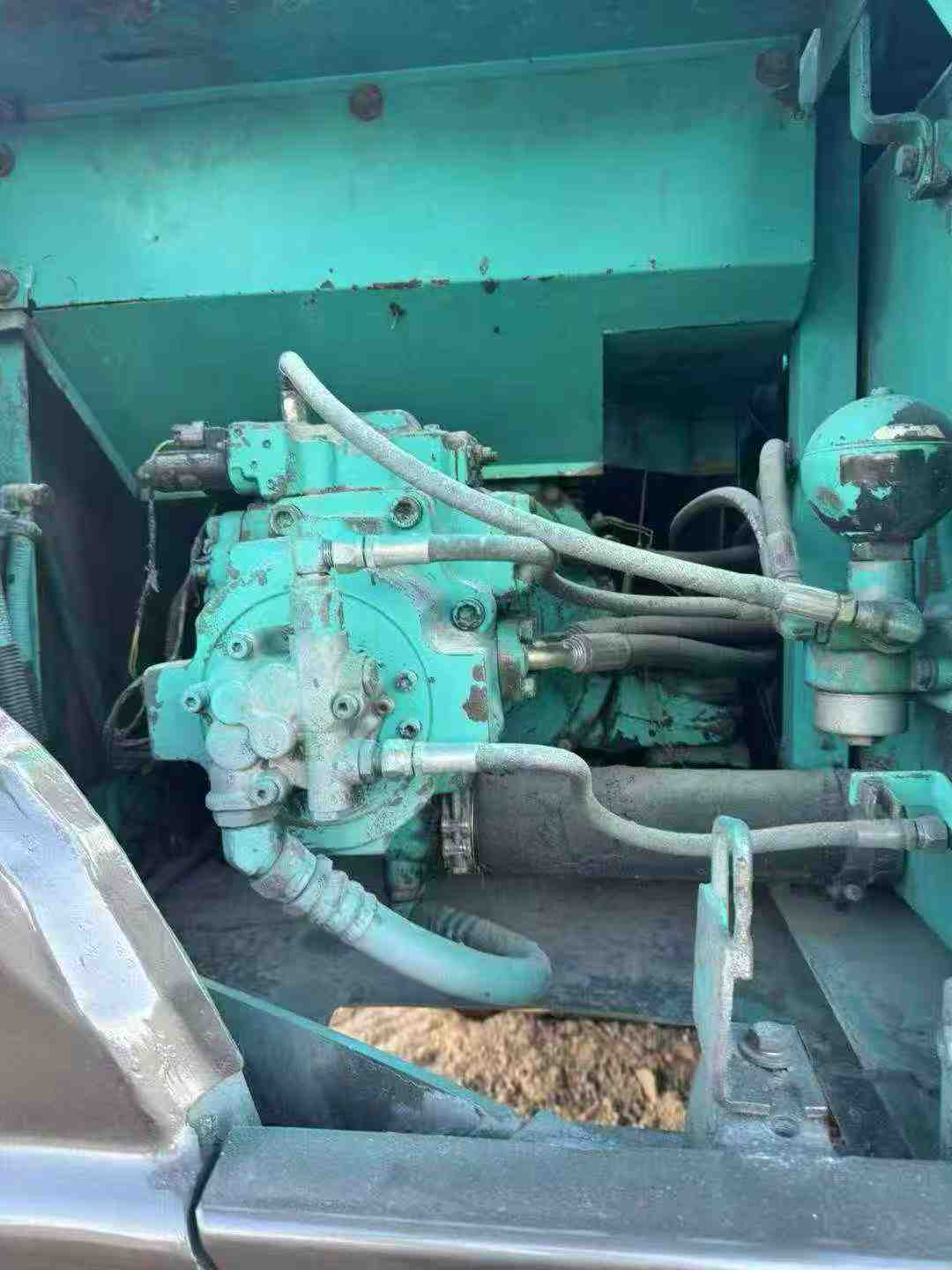 Used Kobelco SK200-5.5 Excavator 2016 Model / 7