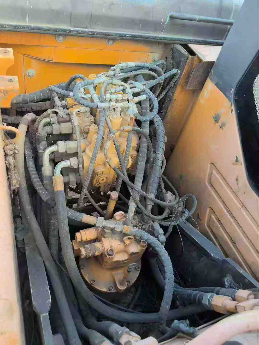 Used Sany SY115C Excavator 2016 Model / 2