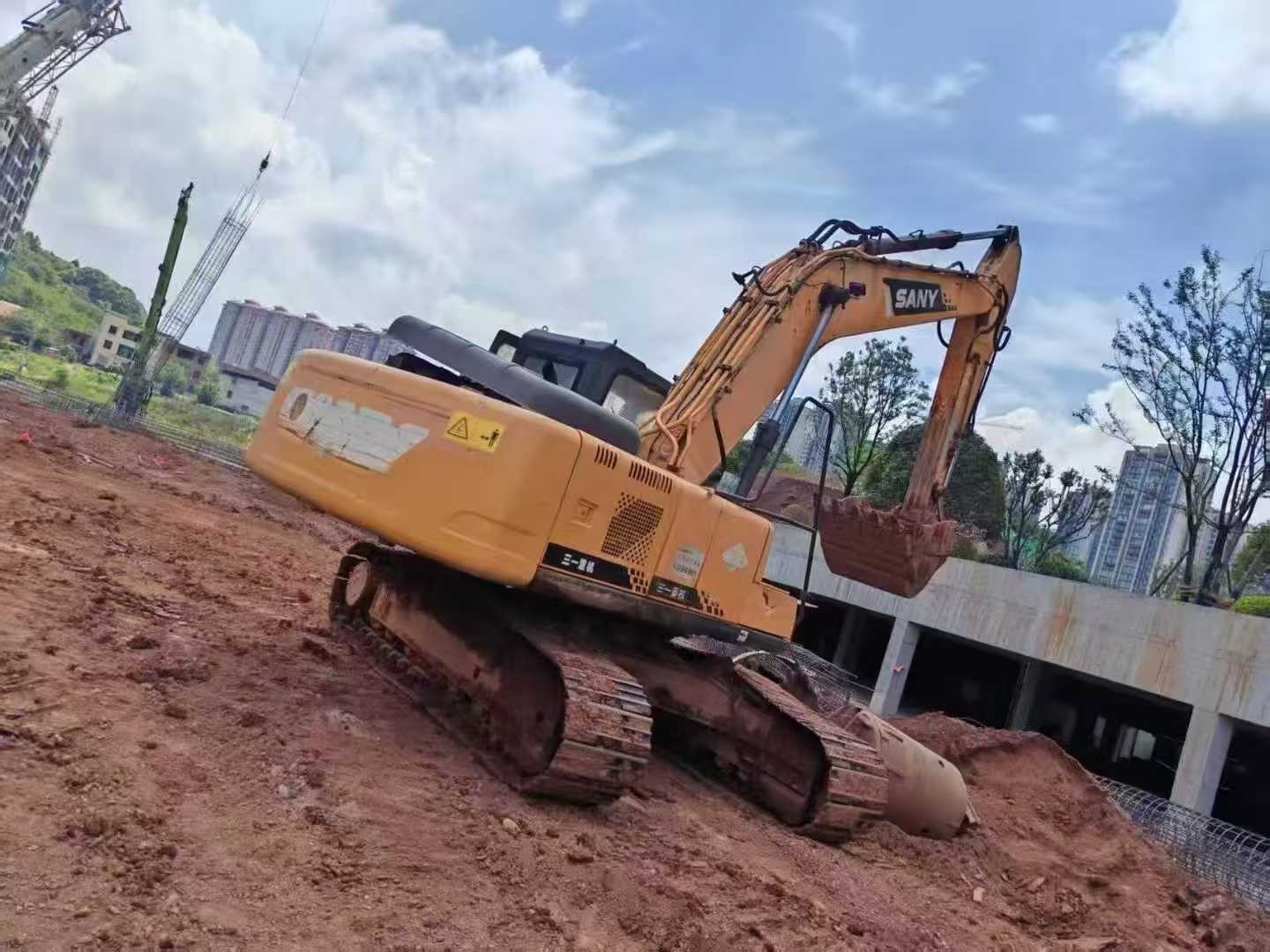 Used Sany SY195C Excavator 2013 Model / 2