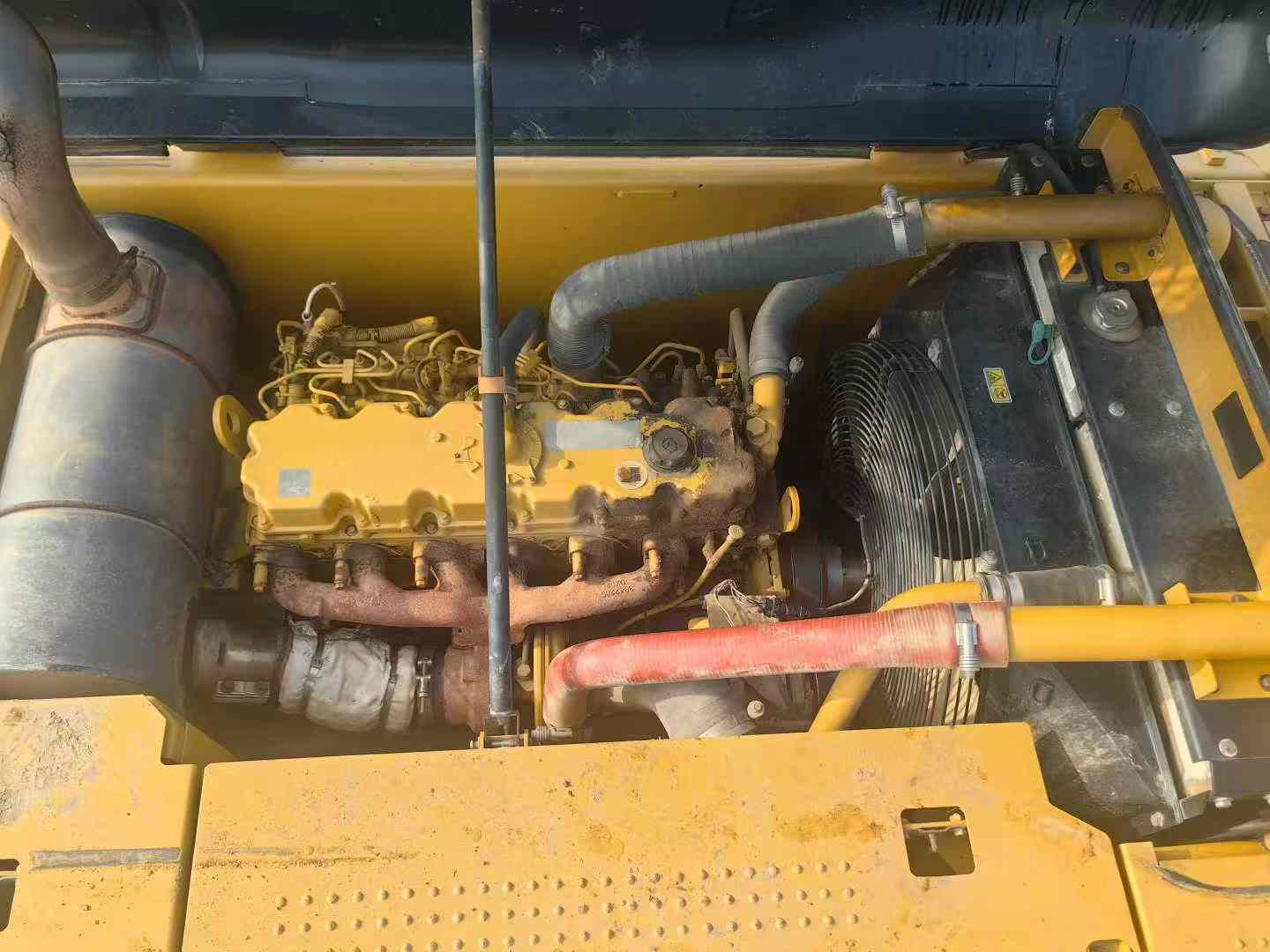 Used Caterpillar 323D2L Excavator 2017 Model / 3