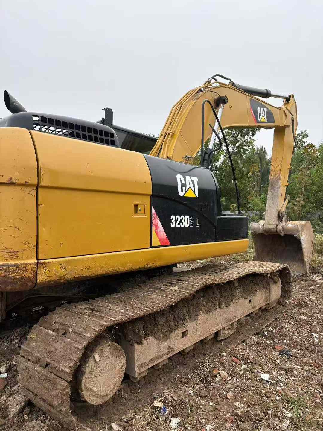 Buy Caterpillar 323D2L Used Excavator / 3 Used Caterpillar 323D2L Excavator 2017 Model / 3