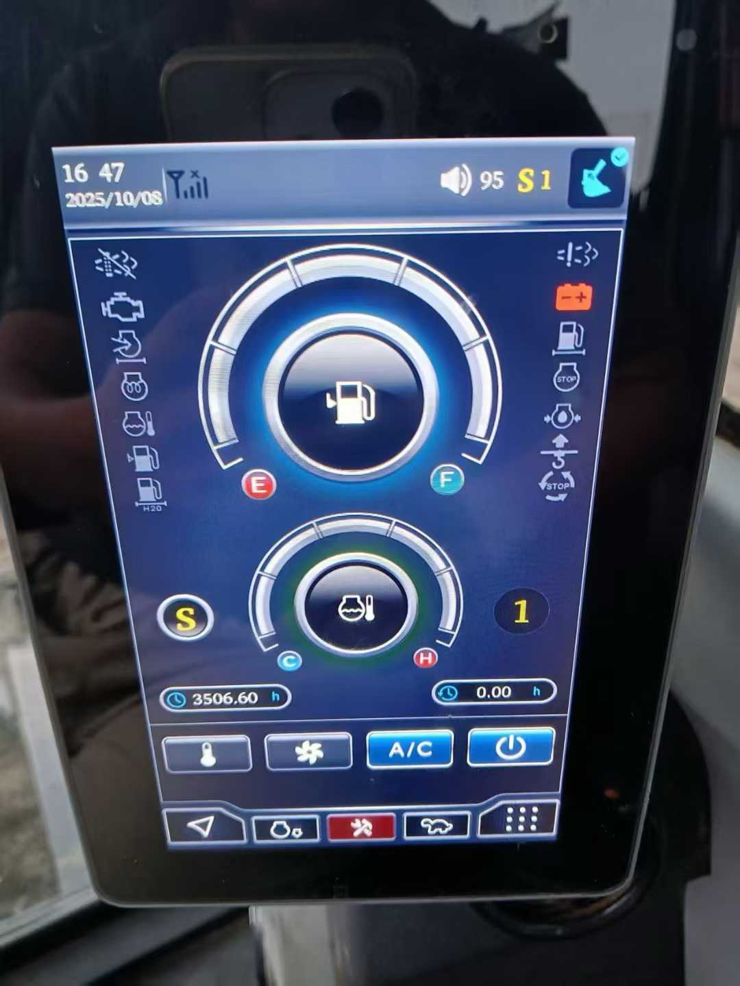 Used Sany SY55 Excavator 2022 Model / 8