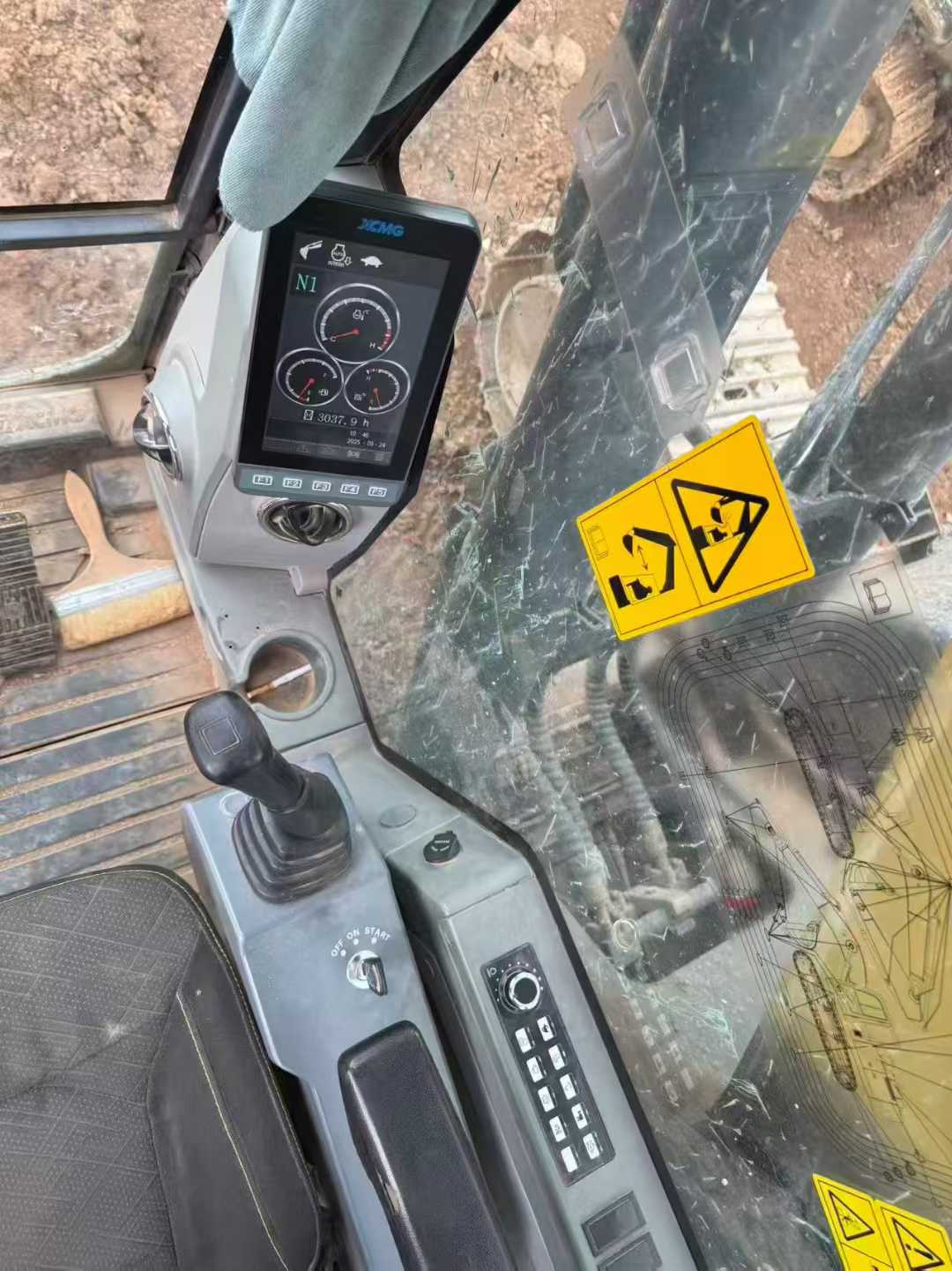 Used XCMG LW200 Excavator 2021 Model / 2