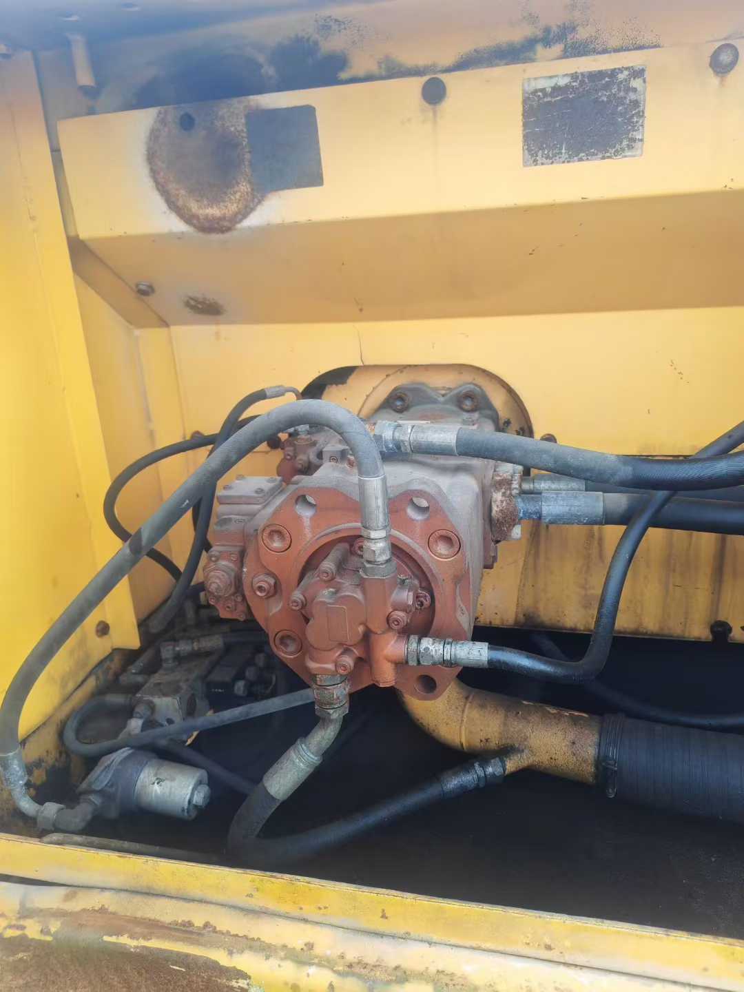 Used Hyundai HX305L Excavator 2016 Model / 2