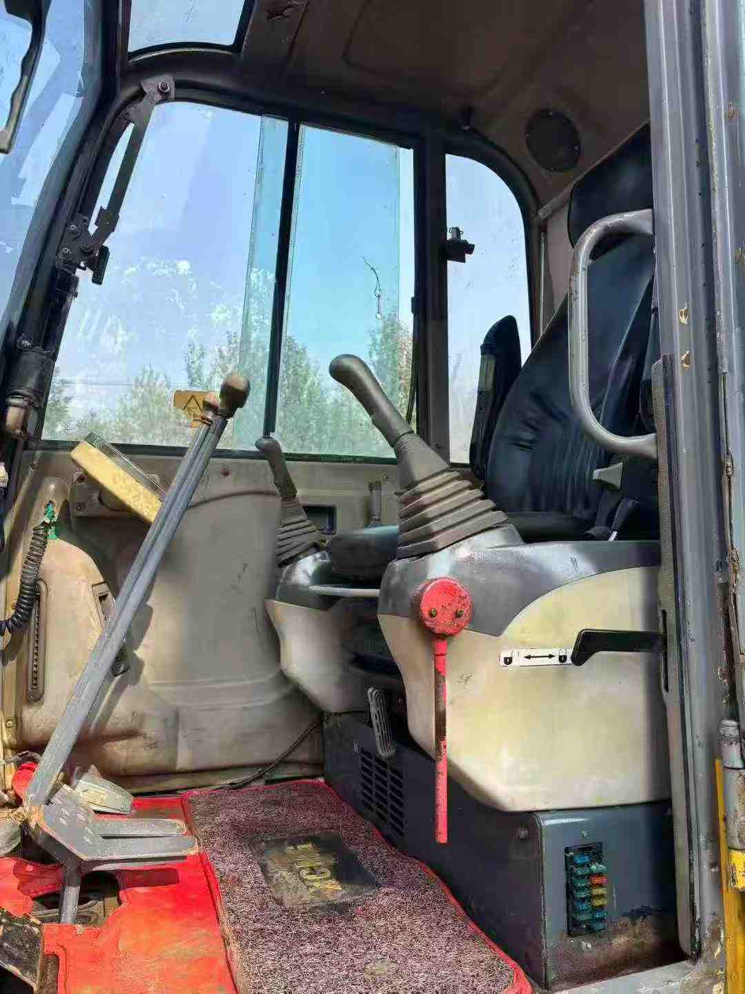 Used XCMG XE60 Excavator 2016 Model / 5