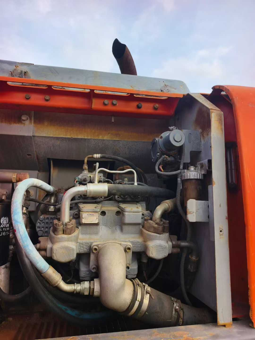 Used Hitachi ZX200-3G Excavator 2016 Model / 7