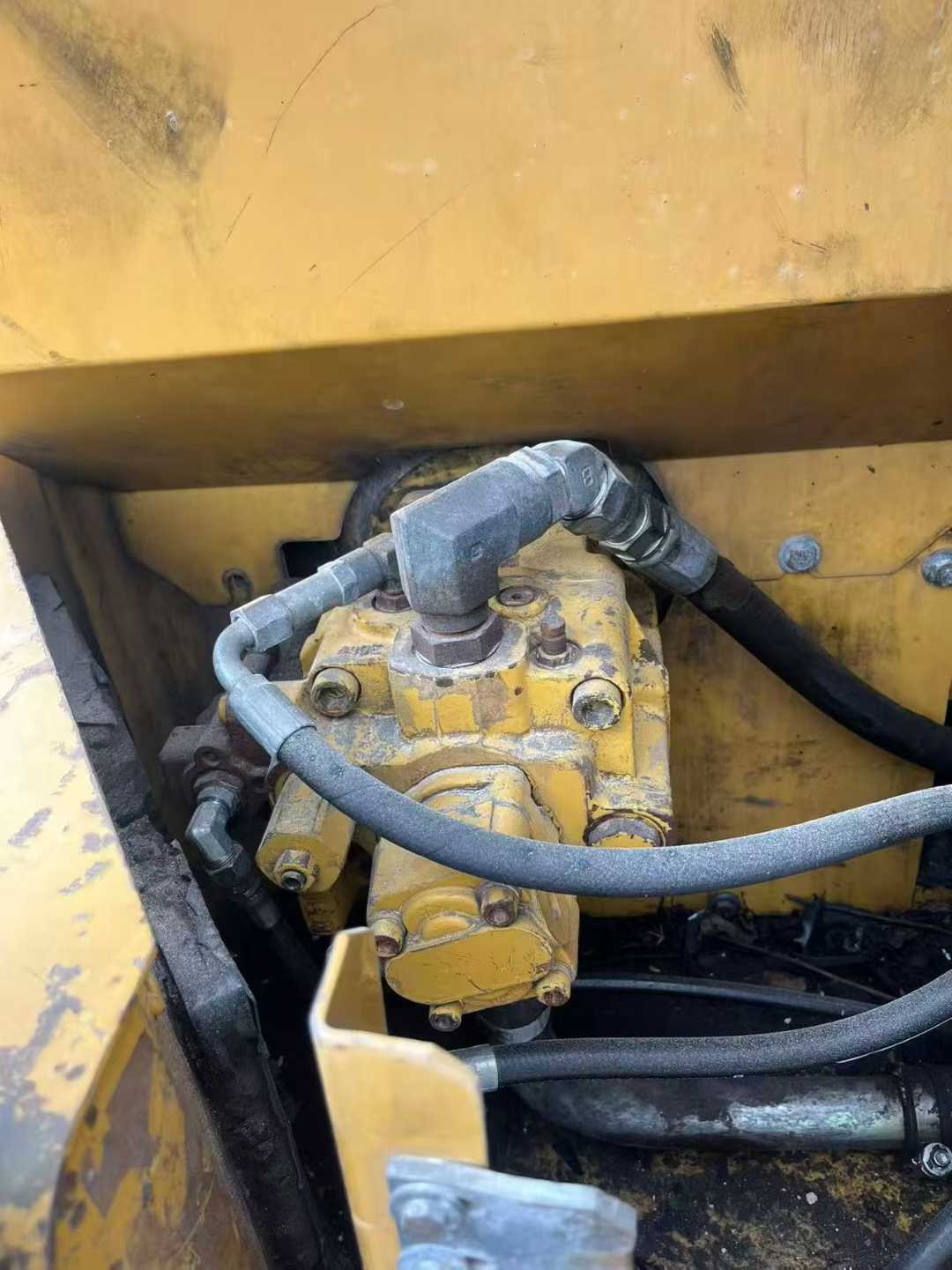 Used Caterpillar 307V2 Excavator 2016 Model / 8