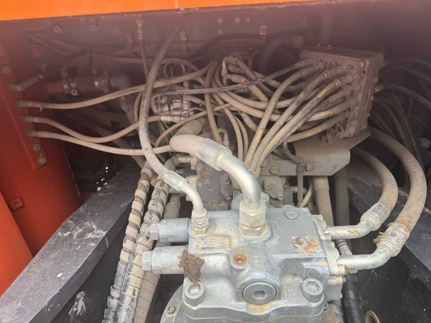 Used Hitachi ZX300-5A Excavator 2022 Model / 7