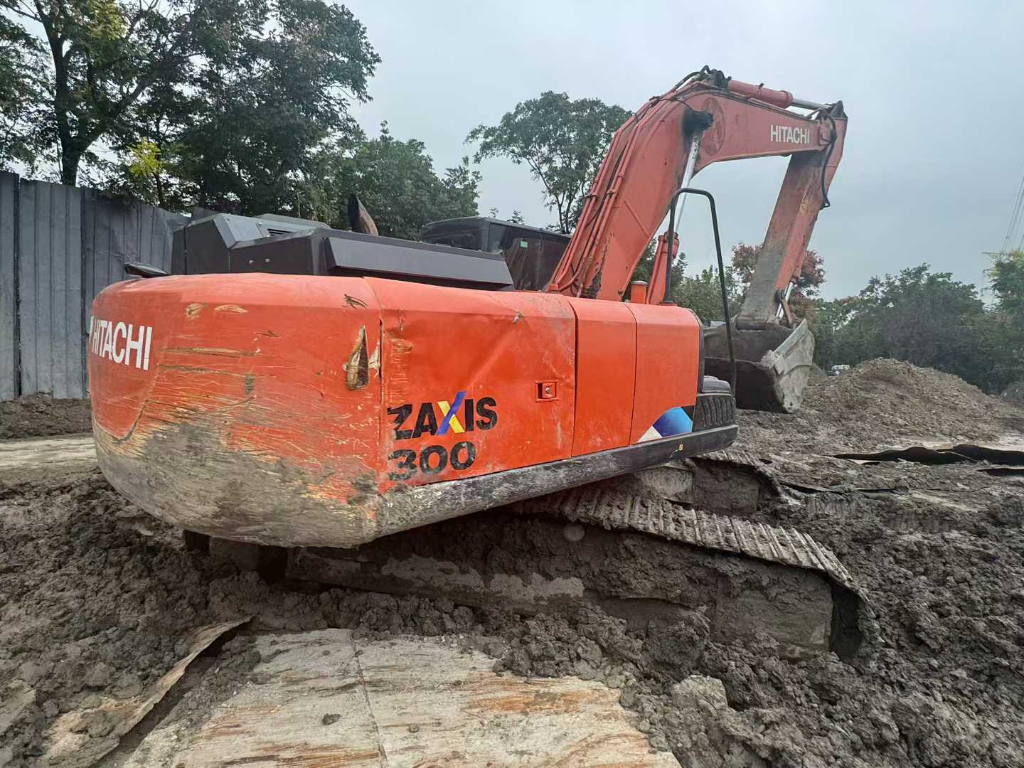 Used Hitachi ZX300-5A Excavator 2022 Model / 3