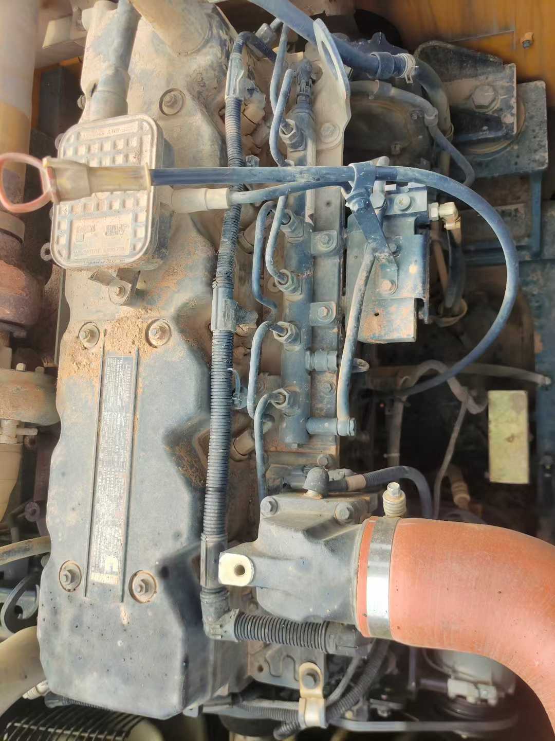 Used Hyundai R215VS Excavator 2018 Model / 7