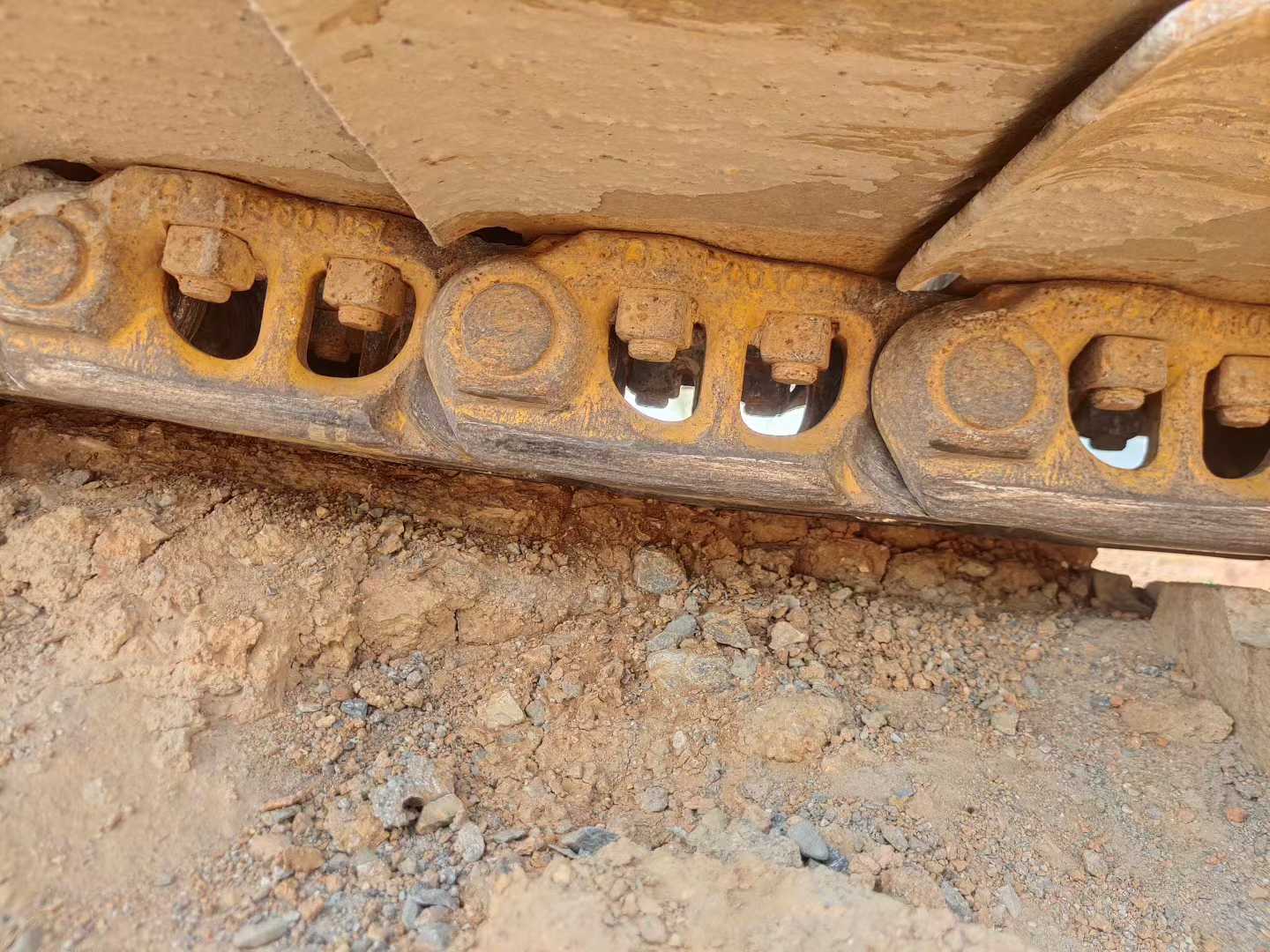 Used Hyundai R215VS Excavator 2018 Model / 8