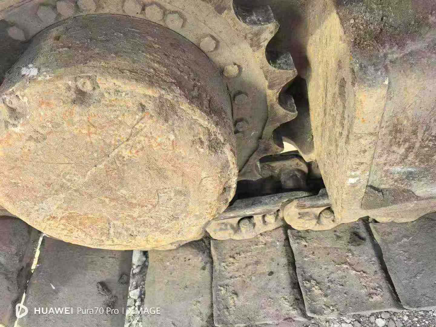 Used Doosan DH220-7 Excavator 2010 Model / 7