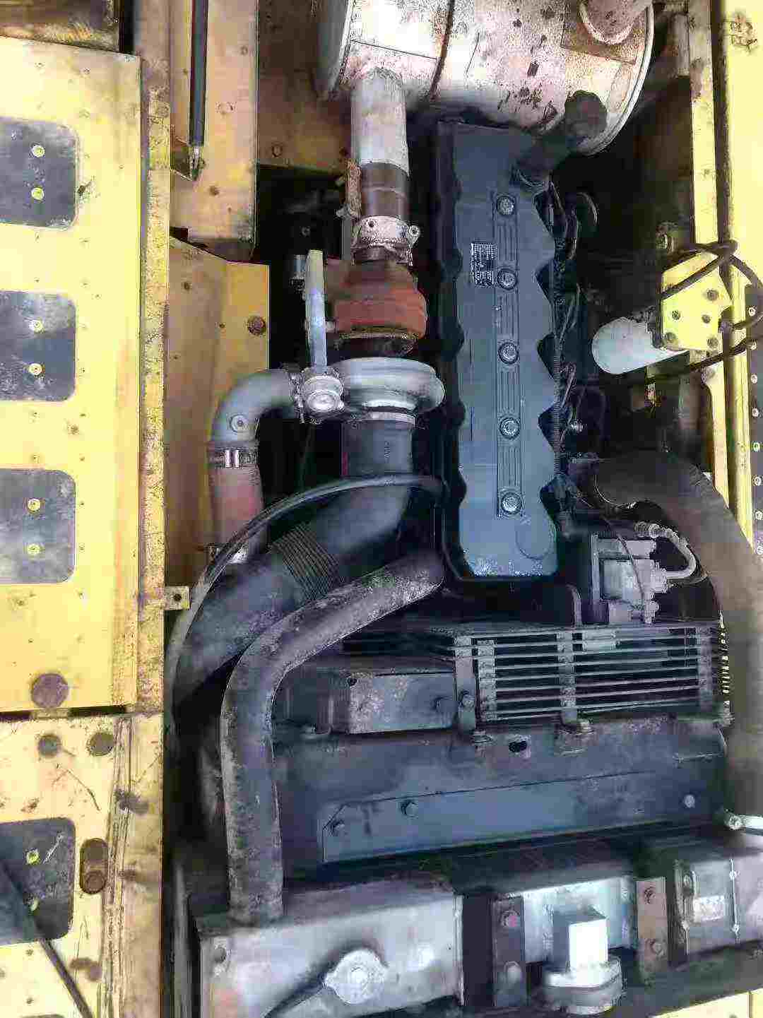 Used Komatsu PC240-11M0 Excavator 2016 Model / 8