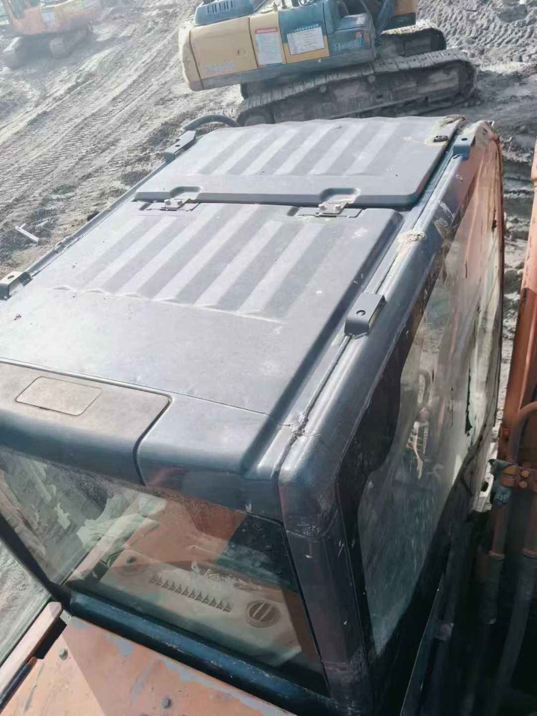 Used Hitachi ZAXIS200 Excavator 2020 Model / 9