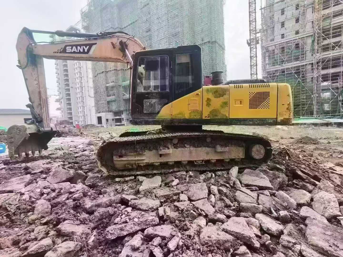 Used Sany SY215ACE Excavator 2013 Model / 2