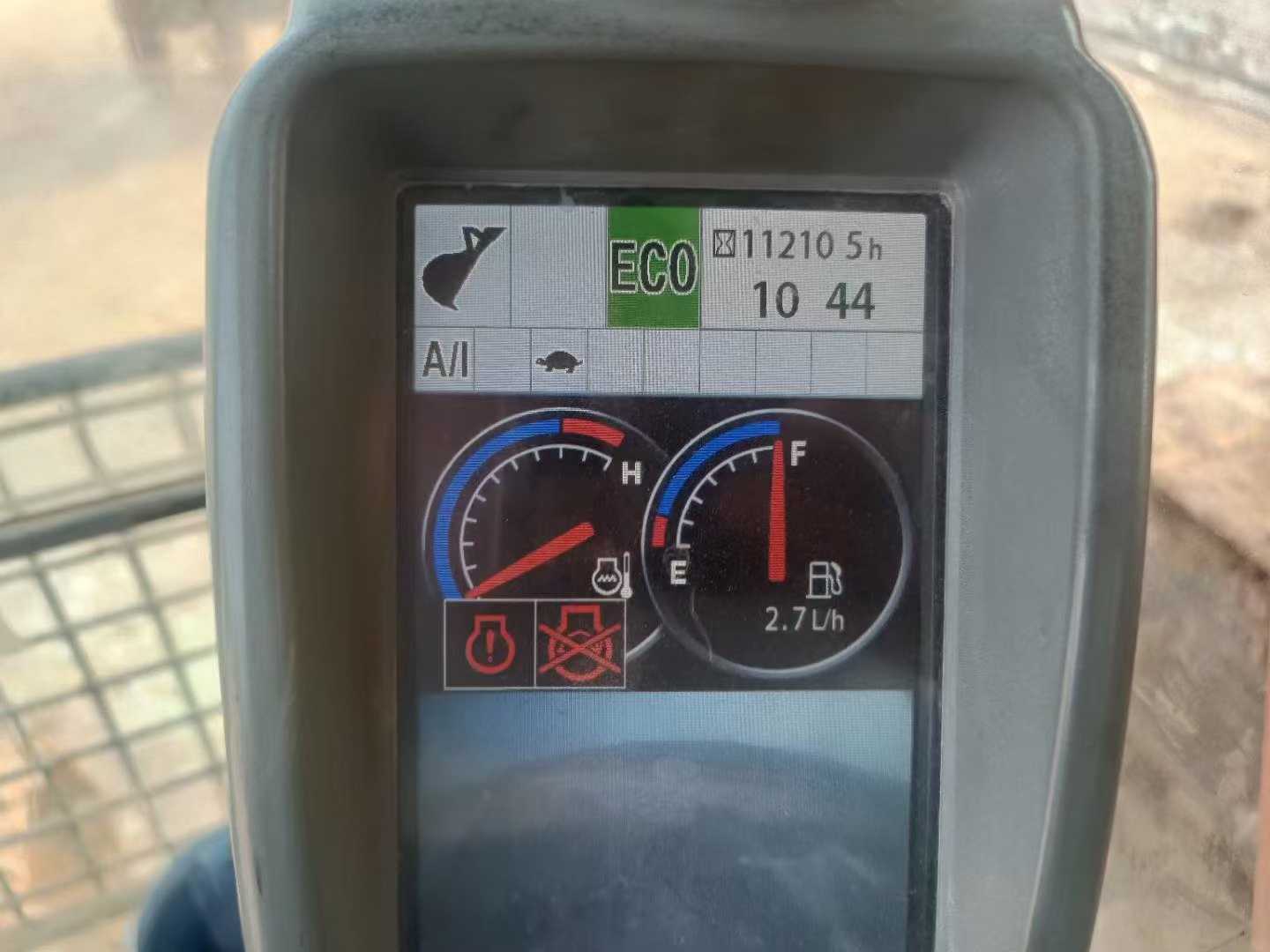 Used Hitachi ZW330 Excavator 2017 Model / 8